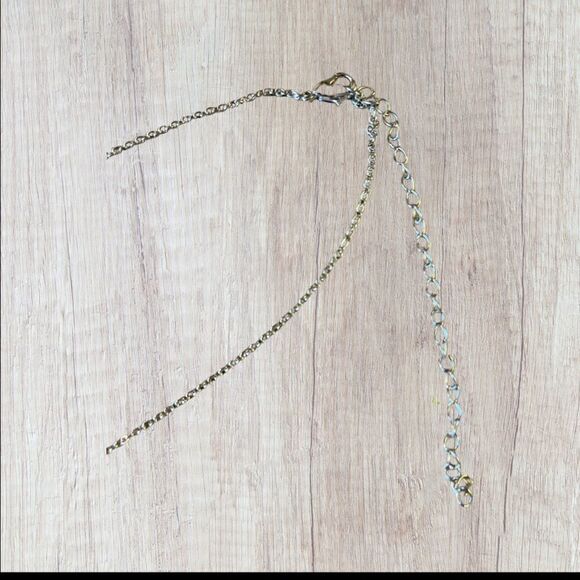 Samantha Faye Arrowhead Necklace - NWT - Picture 5 of 6